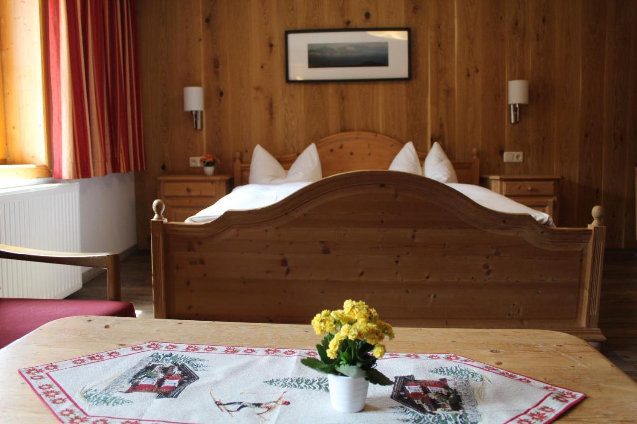 Berghof Hotel Berwang Buitenkant foto
